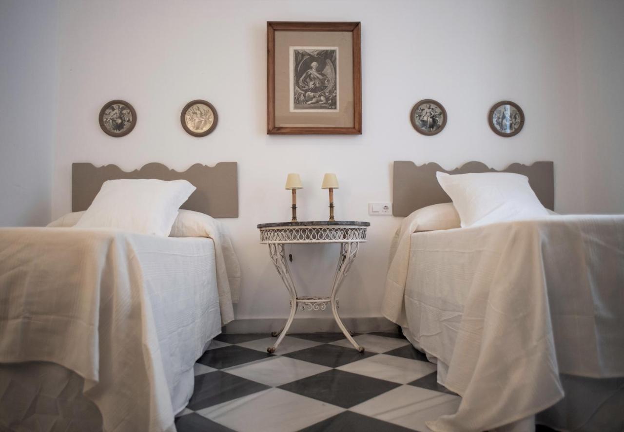 Gatu Premium Apartamento Palacio Oneto Con Jardin Privado " Preferente Mayores De 25 Anos Y Familias " El Puerto de Santa Maria Exterior foto